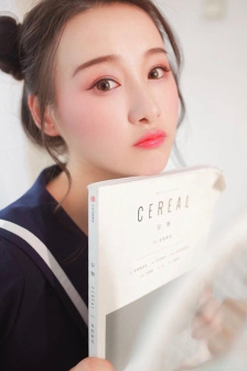 谢俞被塞东西